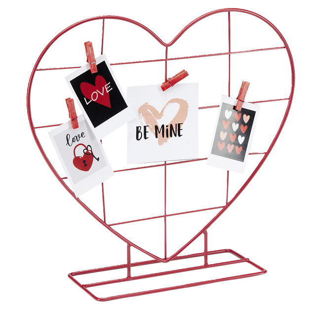 Pêle mêle à poser métal forme coeur rouge avec 4 pinces 34x10xH31cm