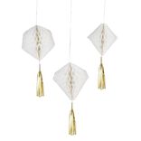 Suspension en papier blanc de forme g&eacute;om&eacute;trique x 3