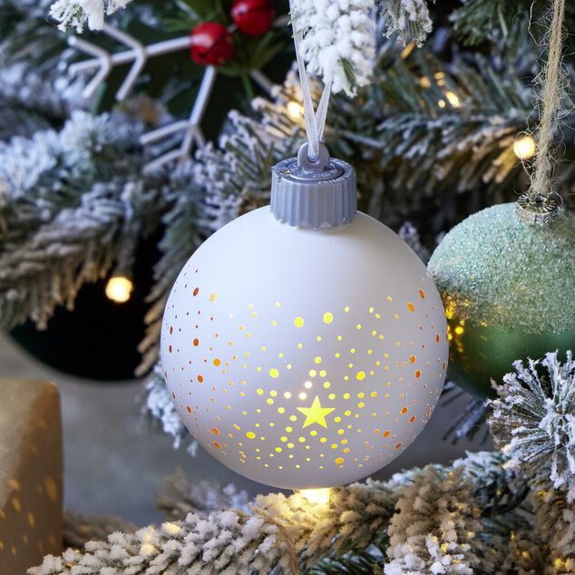 Boule de No&euml;l lumineuse motif ajour&eacute; verre blanc 1LED &Oslash;8cm