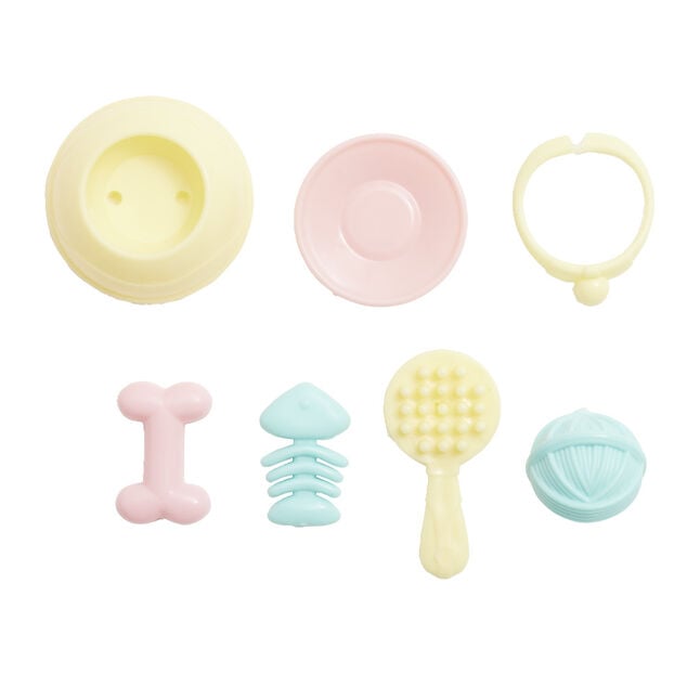 Mini poup&eacute;e avec accessoires - 3 mod&egrave;les