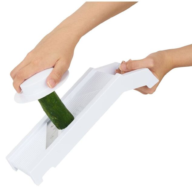 Mandoline multiusage 4 accessoires inox et plastique blanc