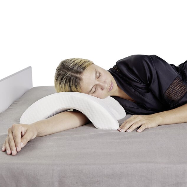 Coussin m&eacute;moire de forme oreiller incurv&eacute; blanc 36x30xH13cm