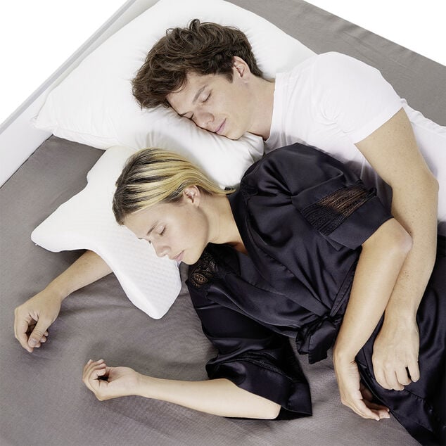 Coussin m&eacute;moire de forme oreiller incurv&eacute; blanc 36x30xH13cm