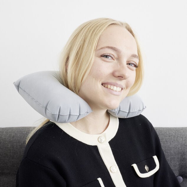 Coussin de voyage tour de cou gonflable gris 27x39,5cm