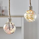 Suspension corde avec boule en verre déco led et fleurs artificielles