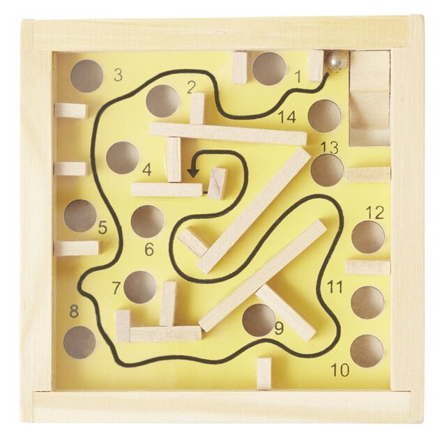 Casse-t&ecirc;te labyrinthe en bois &eacute;ducatif 7,5xH10cm (5 mod&egrave;les)