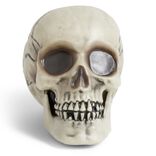 Cr&acirc;ne d&eacute;coration Halloween 19x15xH16cm