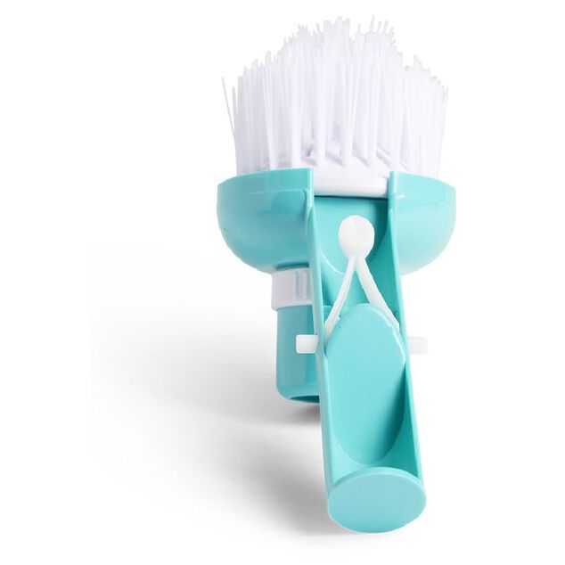 Brosse aspirateur pour coin de piscine