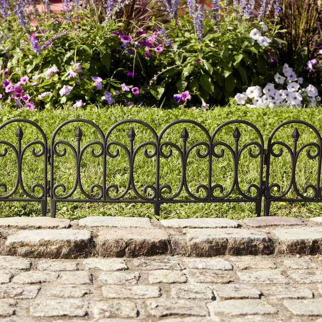 Bordure de jardin x4 plastique style fer forg&eacute; noir 50xH33cm