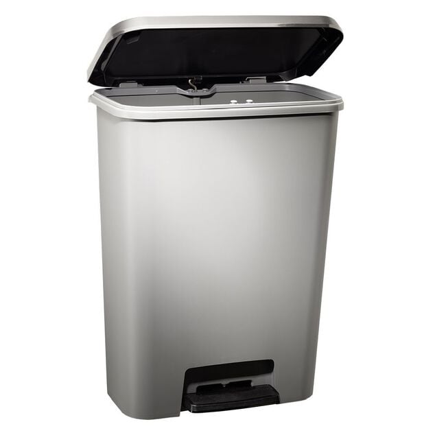 Poubelle &agrave; p&eacute;dale plastique gris 50L