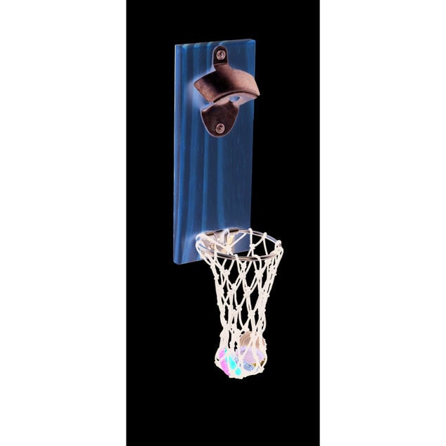 D&eacute;capsuleur mural basketball en bois 8x5xH20cm