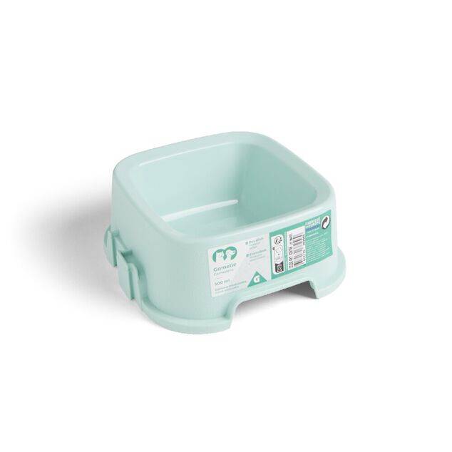 Gamelle carr&eacute;e pour chien plastique vert 500 ml - 16,6x16,6xH.6,5cm