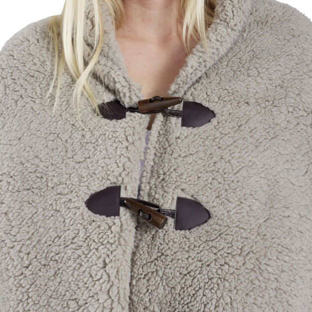 Veste plaid ch&acirc;le moutonn&eacute; marron 75x150cm avec boutons &agrave; brandebourg