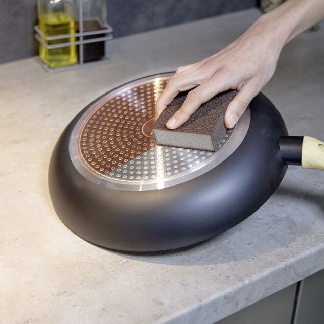 &Eacute;ponge magique d&eacute;capante