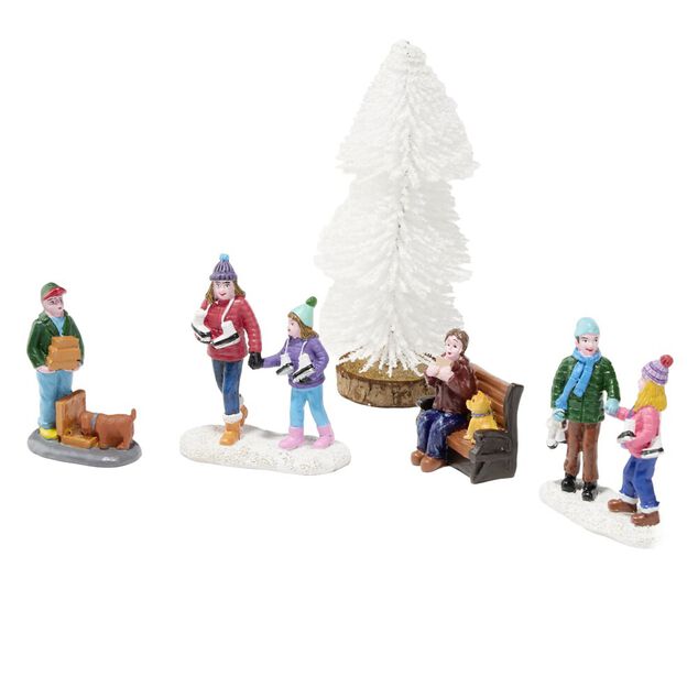 D&eacute;cor village de No&euml;l x3 figurines et sapin