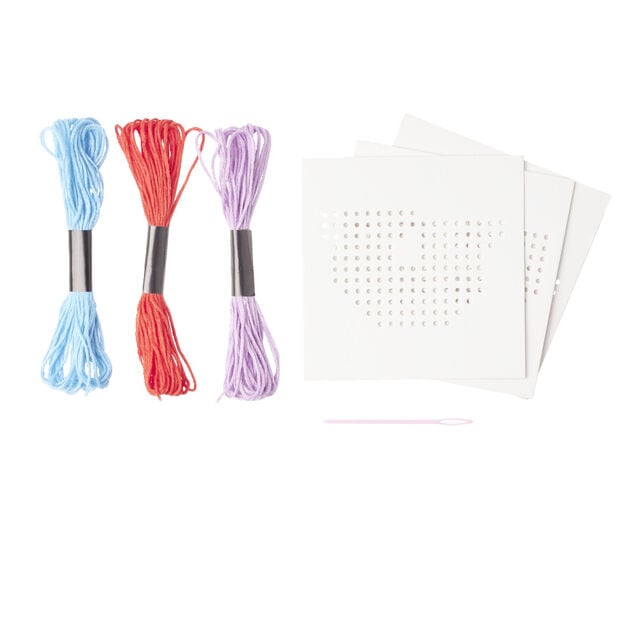 Kit cr&eacute;atif point de croix 3 dessins 31 pi&egrave;ces (2 mod&egrave;les)