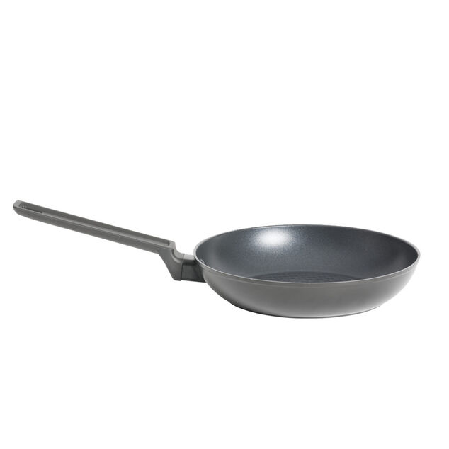 Po&ecirc;le tous feux dont induction aluminium noir &Oslash;24cm