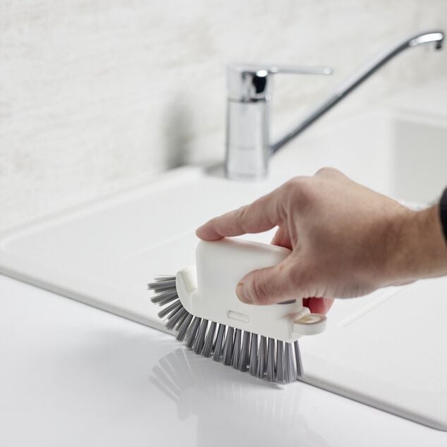 Brosse de nettoyage 3-en-1