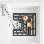 Égouttoir pour fond d'évier multifonction silicone gris 28,5x28,5xH5cm