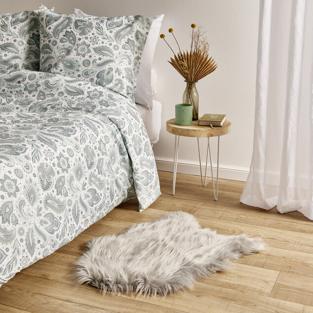 Tapis imitation fourrure forme peau de b&ecirc;te 50x70cm - 3 mod&egrave;les