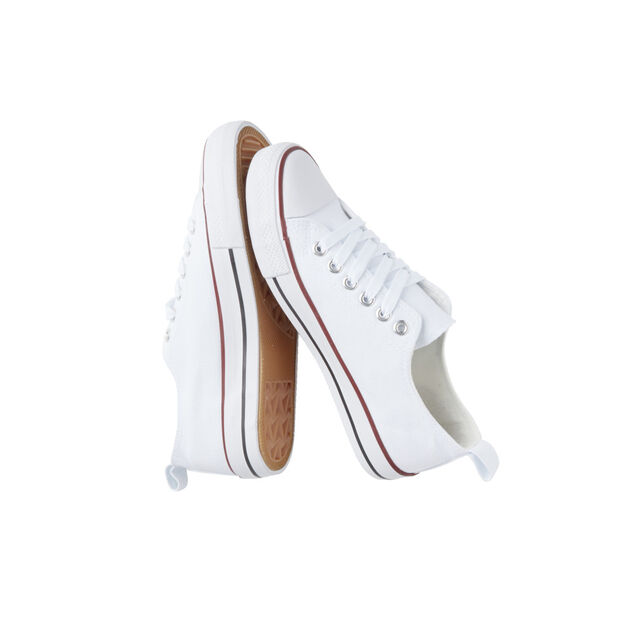 Chaussures toiles femme T36 &agrave; 40 blanches