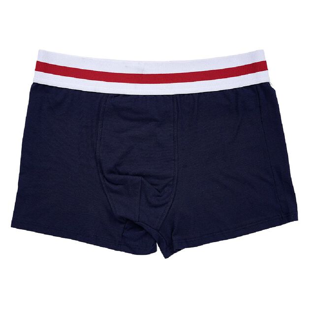 Boxer homme parfait et modeste