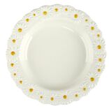Assiette ronde en dolomite blanche bord relief marguerite &Oslash;20cm