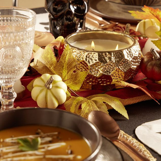 Lot &eacute;l&eacute;ments d&eacute;coration automne plastique 3 mod&egrave;les