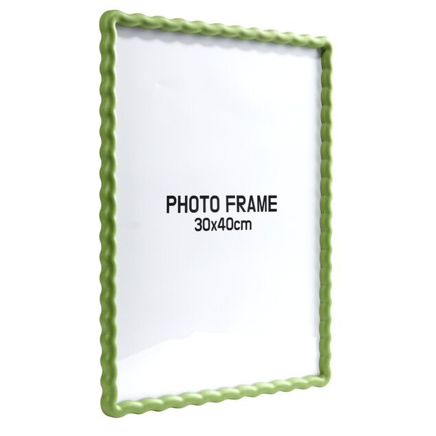 Cadre photo bord vague plastique color&eacute; 34x44cm pour photo 30x40cm (3 mod&egrave;les)