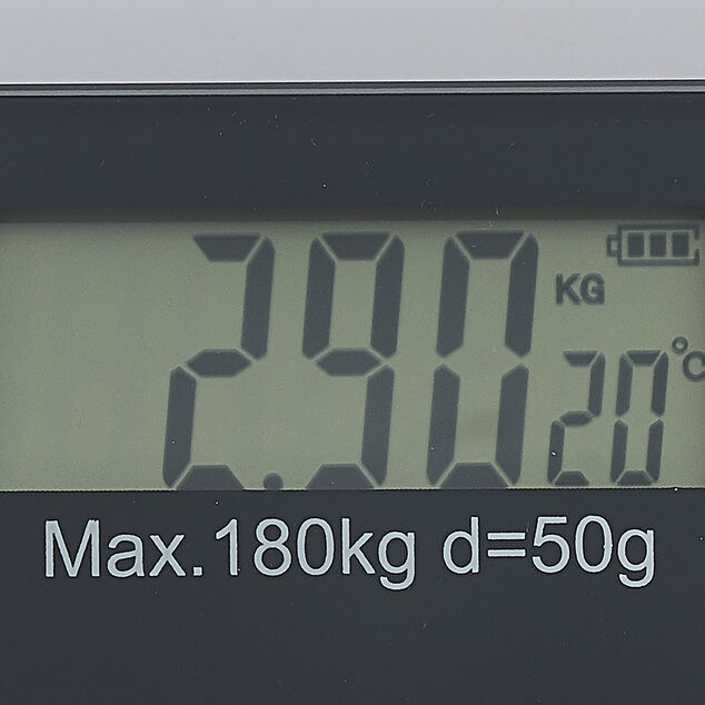 P&egrave;se personne num&eacute;rique noir &eacute;cran LCD 180 kg