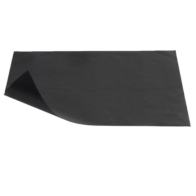 Papier cuisson r&eacute;utilisable en plastique noir 40x50cm