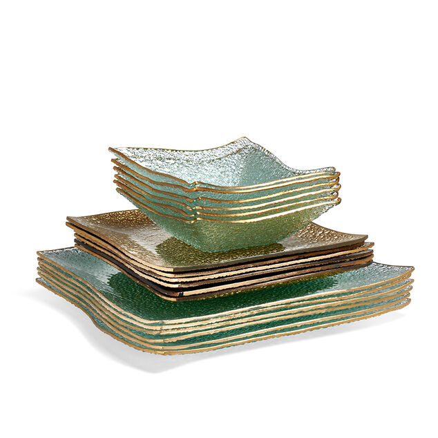 Service vaisselle dor&eacute; transparent 18 pi&egrave;ces