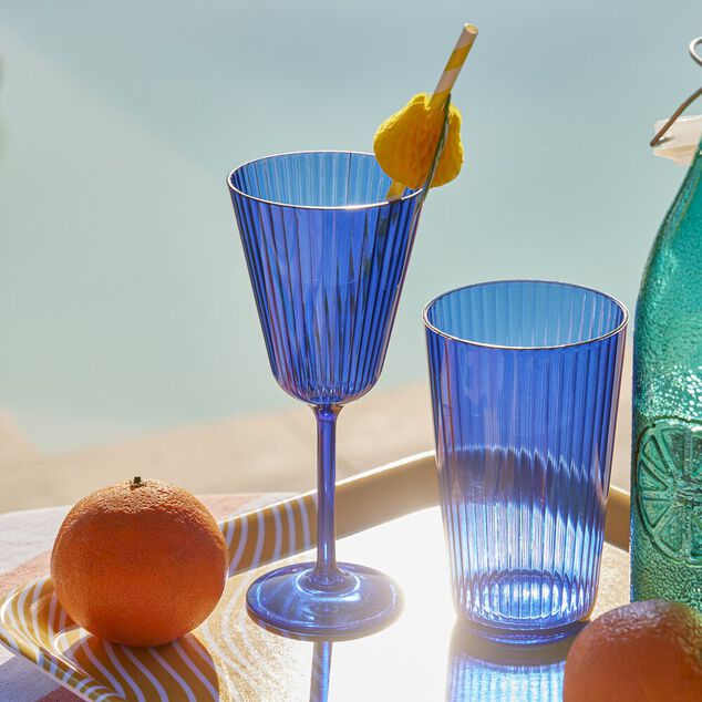 Verre &agrave; pied plastique bleu 25cl