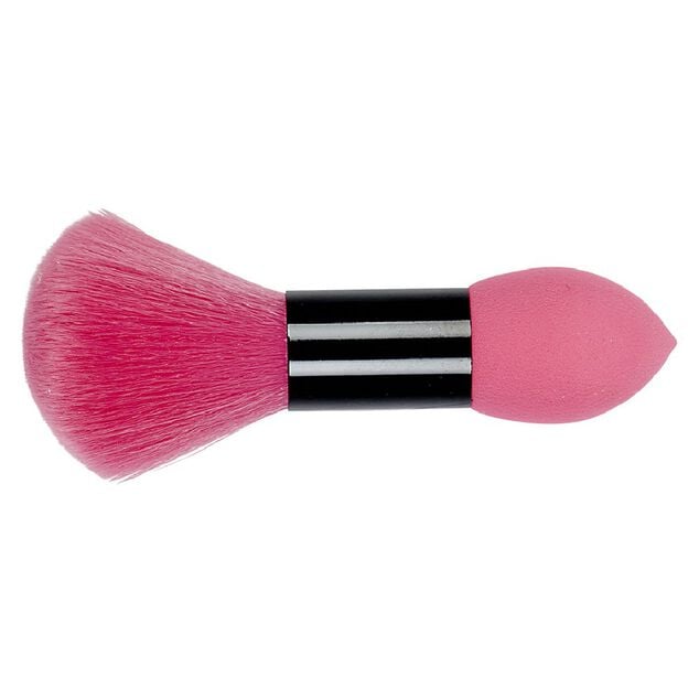 Pinceau et &eacute;ponge &agrave; maquillage