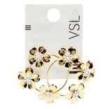 Boucles d'oreilles cr&eacute;oles avec 3 fleurs dor&eacute;s