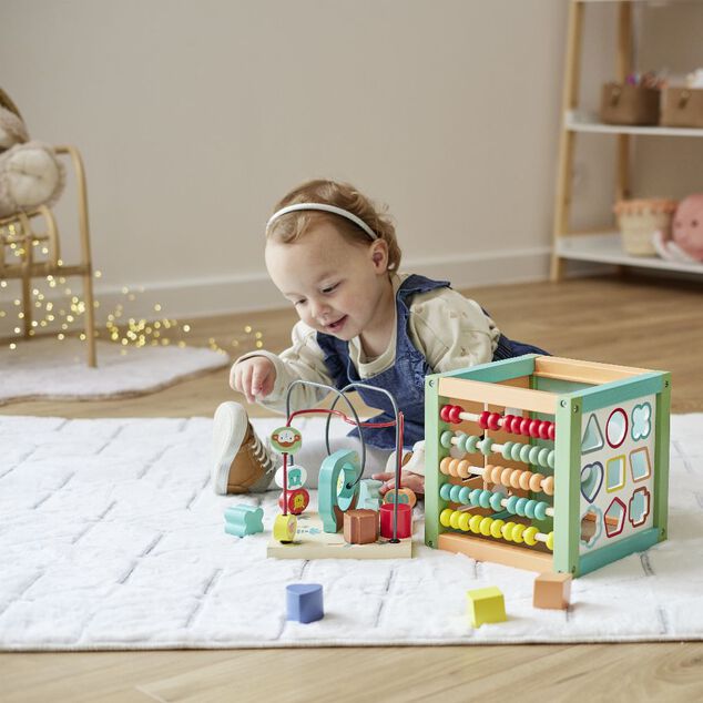 Cube d'activités 5-en-1 en bois
