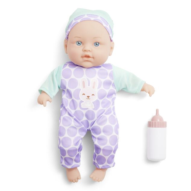 Poup&eacute;e avec biberon