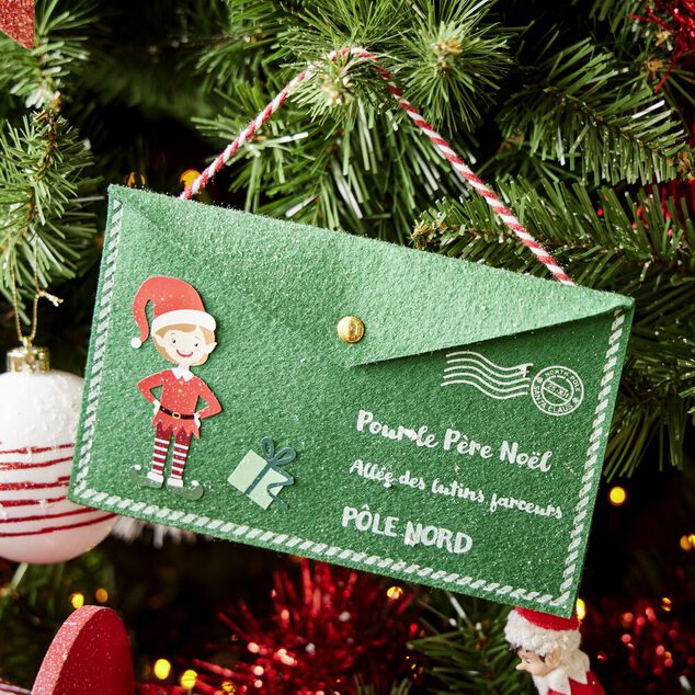 Enveloppe en feutrine pour le p&egrave;re No&euml;l (2 mod&egrave;les)