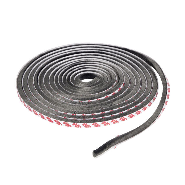 Joint brosse adh&eacute;sif d'isolation pour porte et fen&ecirc;tre 9mmx6m noir