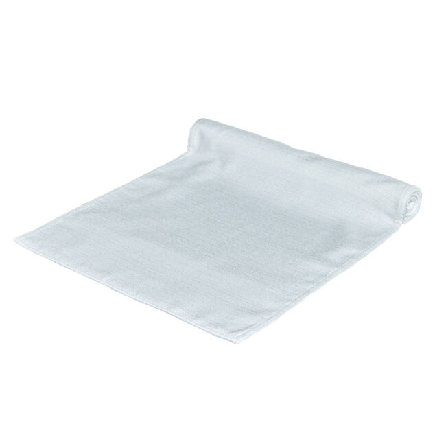 Chemin de table &agrave; paillettes argent&eacute;