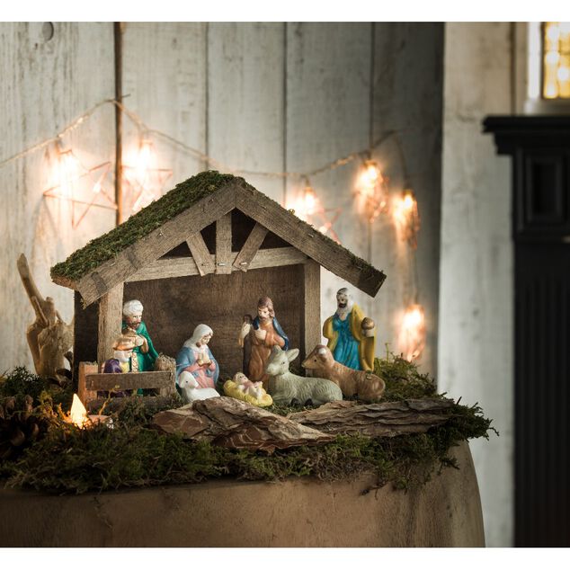 Crèche de Noël et ses 6 santons