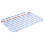 Plateau rectangulaire ray&eacute; bleu blanc liser&eacute; orange plastique 45x31cm