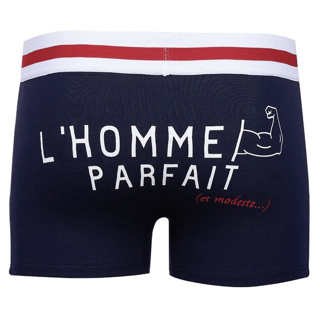 Boxer homme parfait et modeste