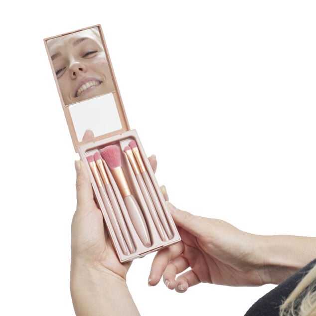 Kit de 5 pinceaux &agrave; maquillage dans bo&icirc;te avec miroir 7x13,5cm