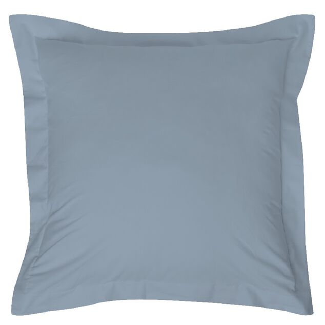Taie d'oreiller carr&eacute;e unie bleu clair avec revers