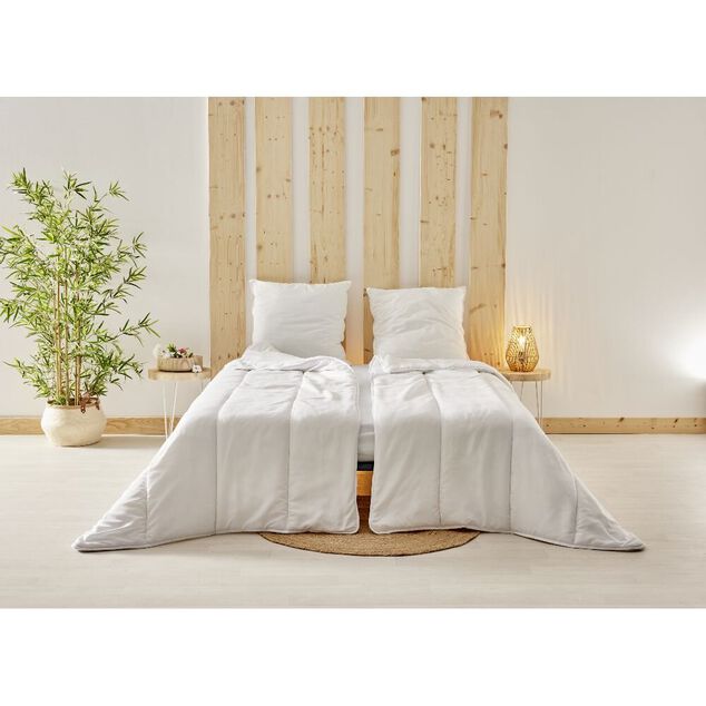 Couette zipp&eacute;e 240x220cm