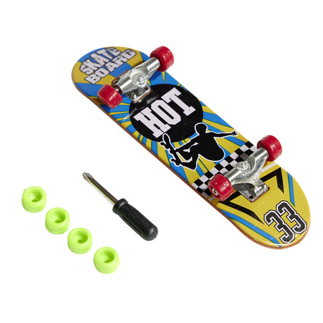 Mini skateboard à doigts L12,5cm (6 modèles)