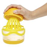 Presse-agrume avec 2 moules à glaçons