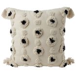 Coussin d&eacute;co tuft&eacute; pompons beige et noir