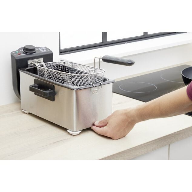 Roulette adh&eacute;sive 360&deg; universelle blanche 4 pi&egrave;ces &Oslash;4,5xH1,5cm